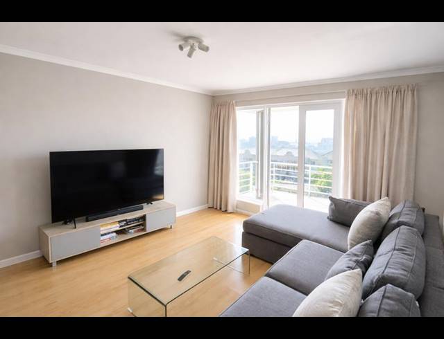 2 BEDROOM PROPERTY TO RENT IN VREDEHOEK